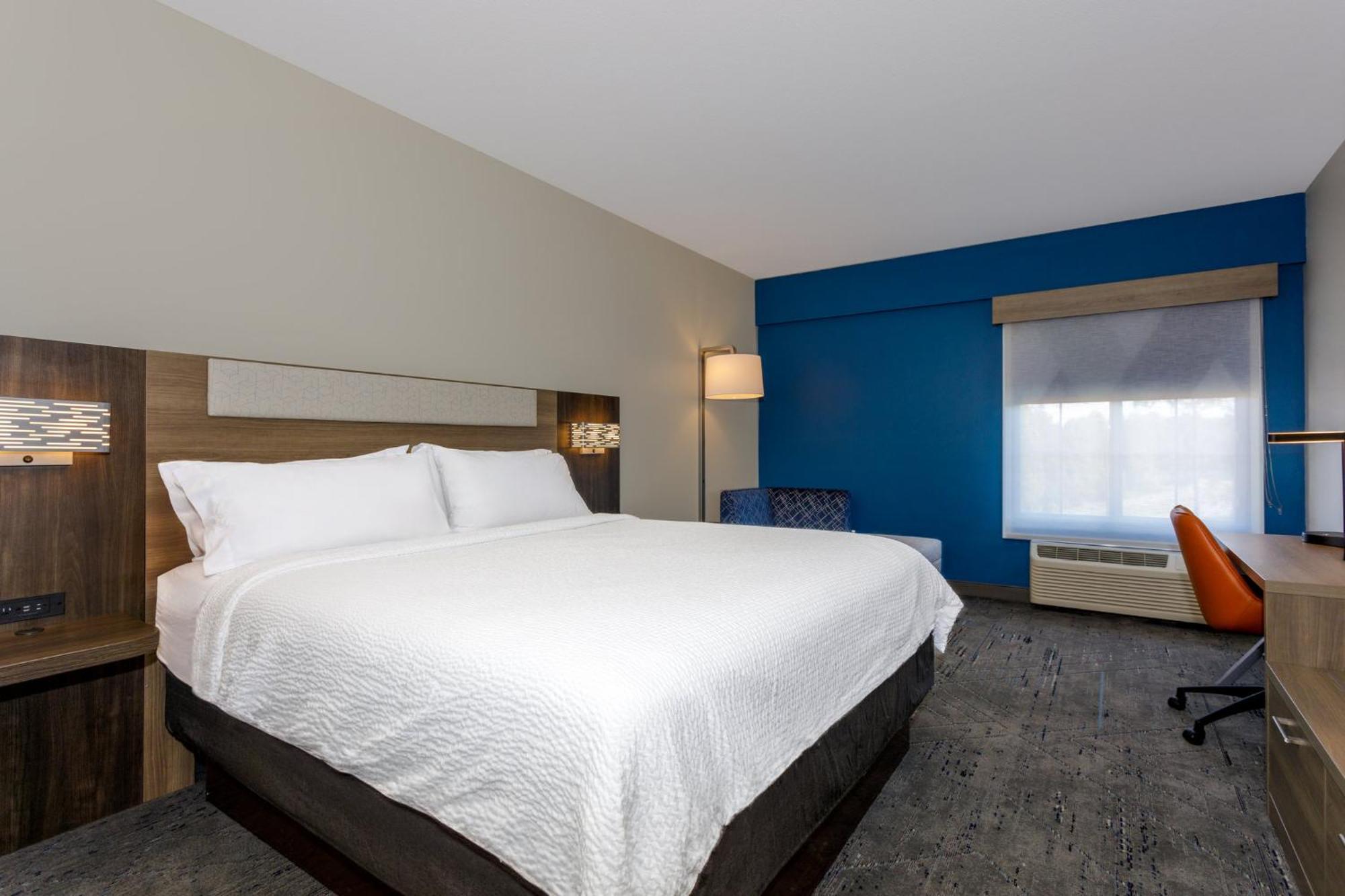 Holiday Express North Telecom Park By Ihg 2* Tampa