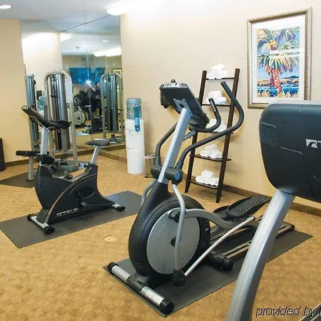 Holiday Inn Express Tampa N I-75 - University Area 