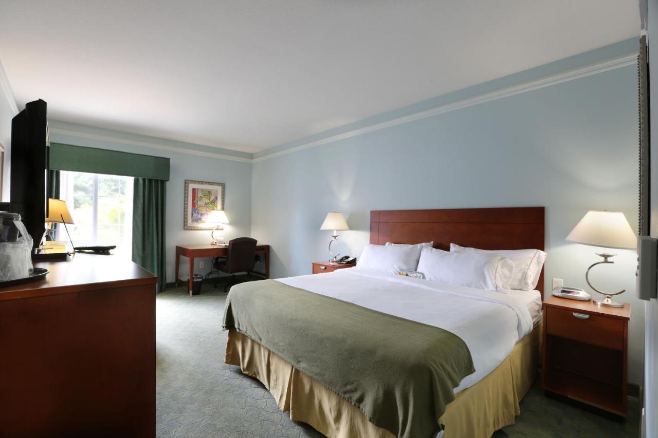 Holiday Express North Telecom Park By Ihg 2*