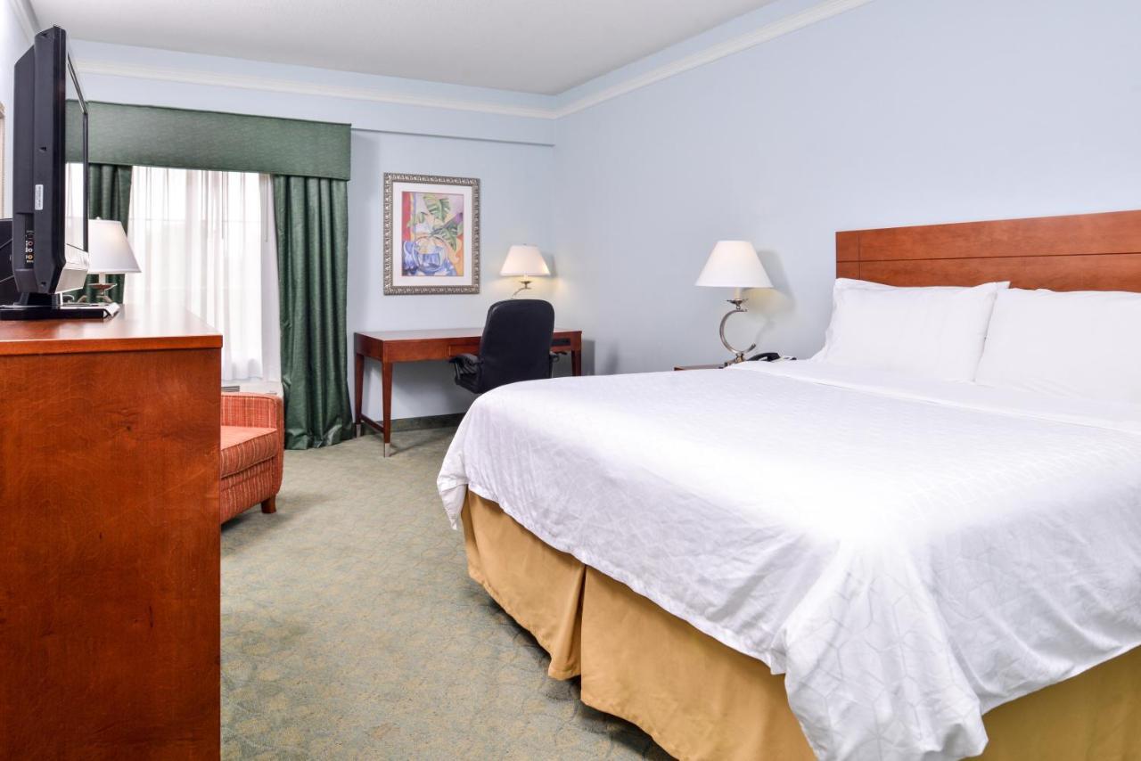 Express Tampa North Telecom Park By Ihg Temple Terrace