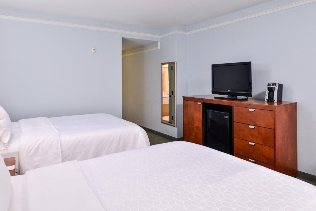Hotel Holiday Express North Telecom Park By Ihg Tampa
